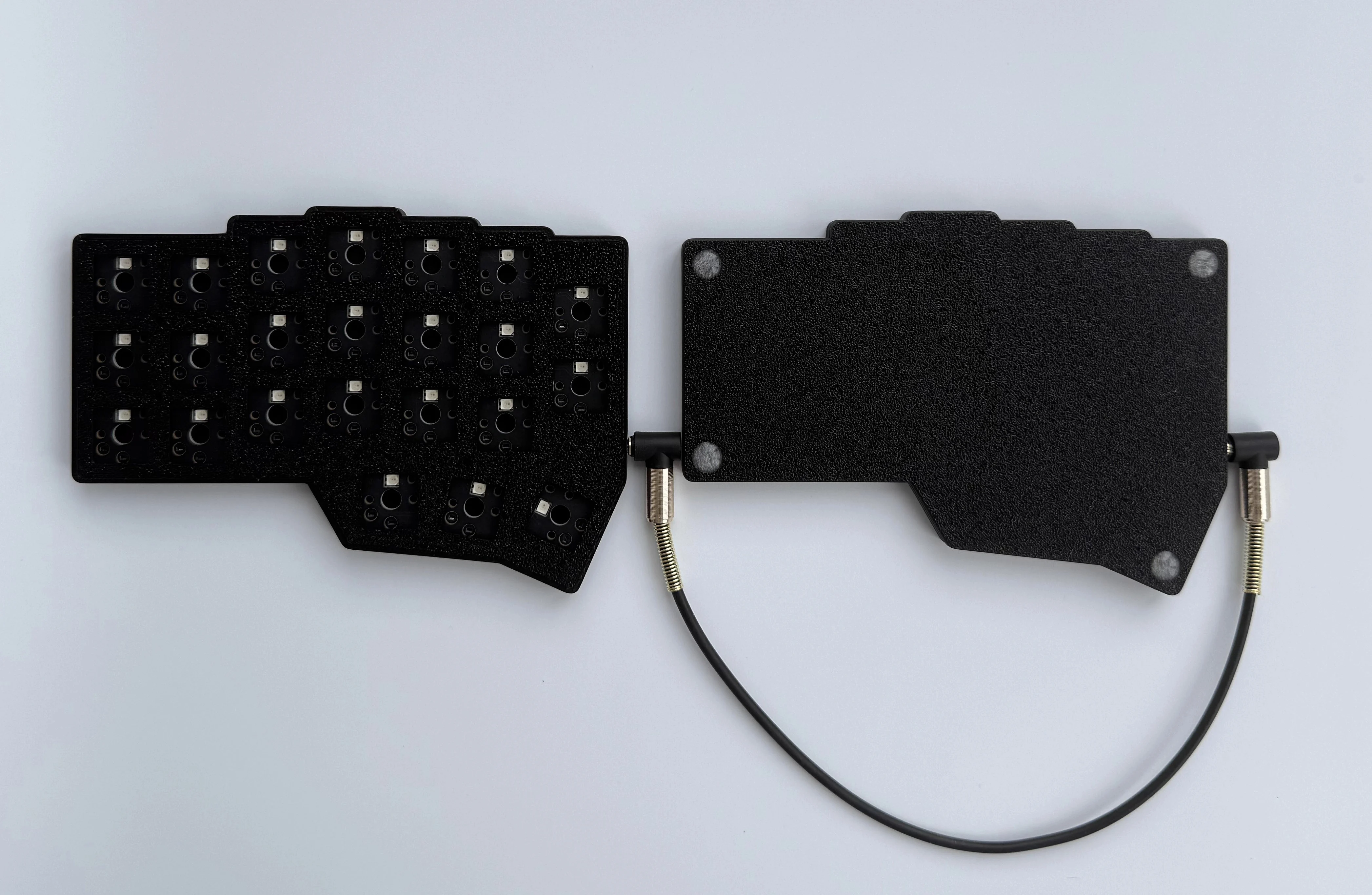 Corne Crkbd V4.1 Split Keyboard Customized RGB Hot Swap Ergonomic Wired Corne Split Mechanical Keyboard Kit Support Vial MX Choc