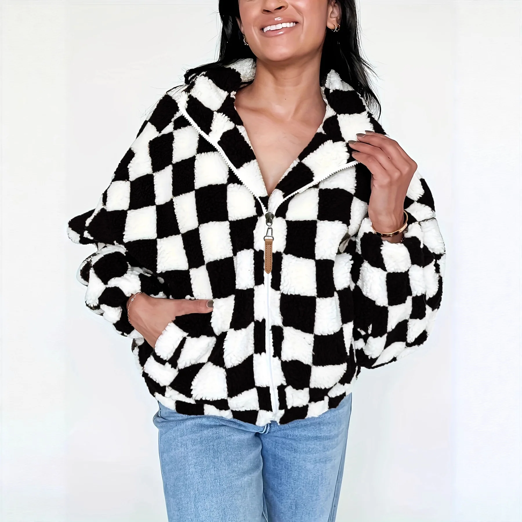 Large-size winter new style plush plaid jacket, casual fashionable lapel zipper jacket for women