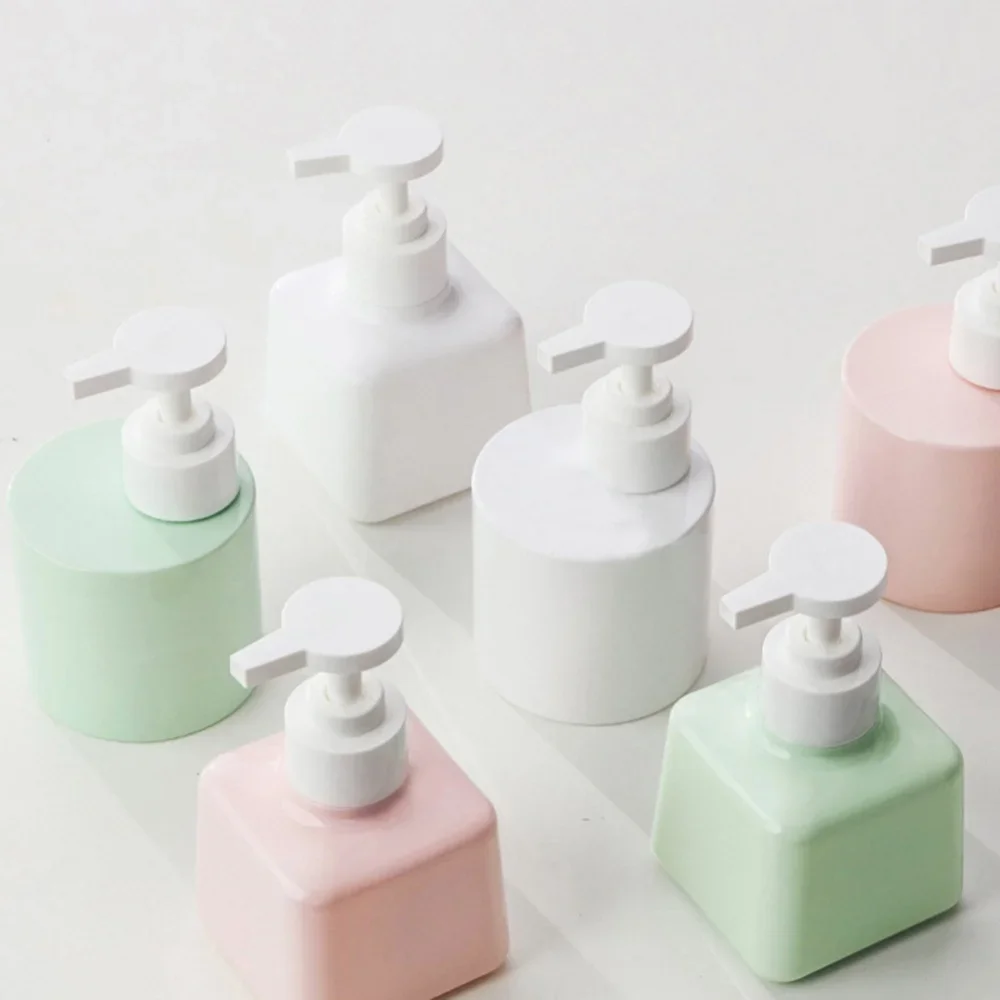 Colorful High Quality  Face Cream  Liquid Soap Pump Bottles for Moisturizer Comfortable to The Touch Refillable 200ml Lotion