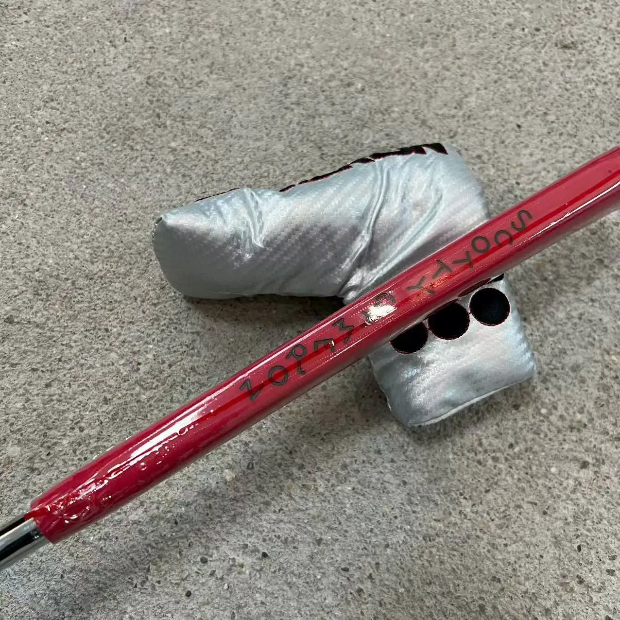 مدرب وضع الجولف الدقيق، مضرب شفرة على الطراز القديم للرجال، لفة متسقة ومحاذاة دقيقة