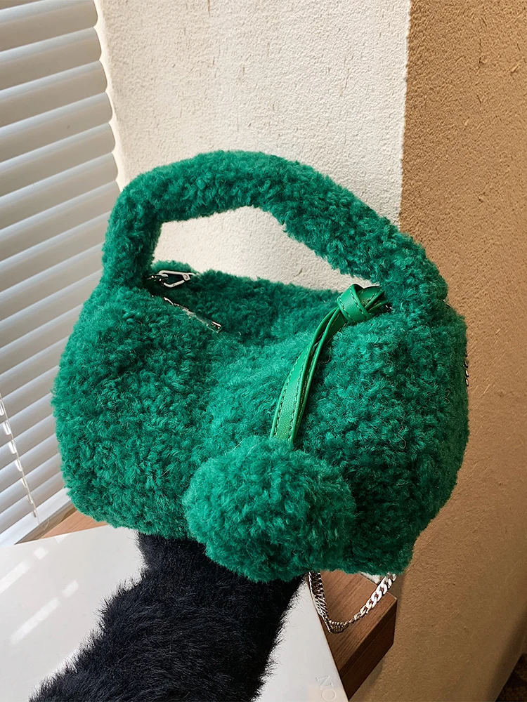 حقيبة نسائية فروي لحقيبة الشتاء اللطيفة للفتيات مع كرة معلقة بلون سادة على شكل مربع حقائب يد عصرية لربيع كروس