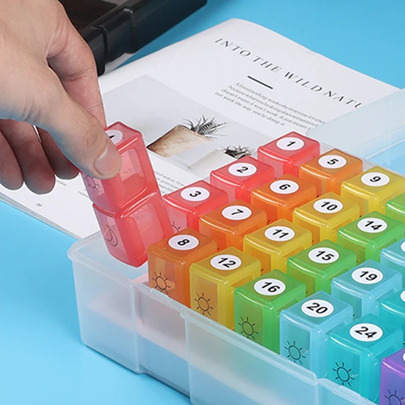 حالات حبوب منع الحمل الشهرية السفر الاستغناء تخزين الحاويات الملونة المخدرات موزع التعبئة الحاويات 32 فتحة صندوق حبوب منع الحمل المنظم 31 يوما