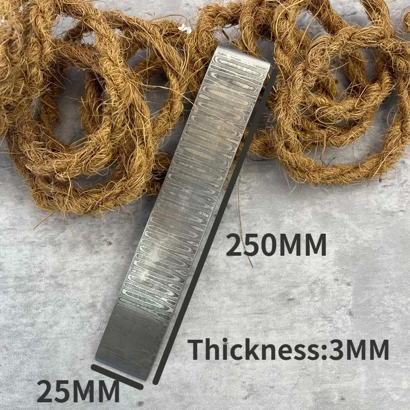 Small Size150x25x3mm Sandwich Damascus Steel for DIY Knife Making Stainless Steel Knife Blade Blank Has Been Heat Treatment