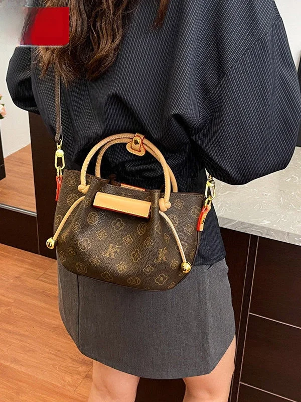 lvq-luxury-women's-bucket-bag-crossbody-shoulder-bag-soft-leather-zipper-closure-spring-2026-new-field-made-fake-handbag