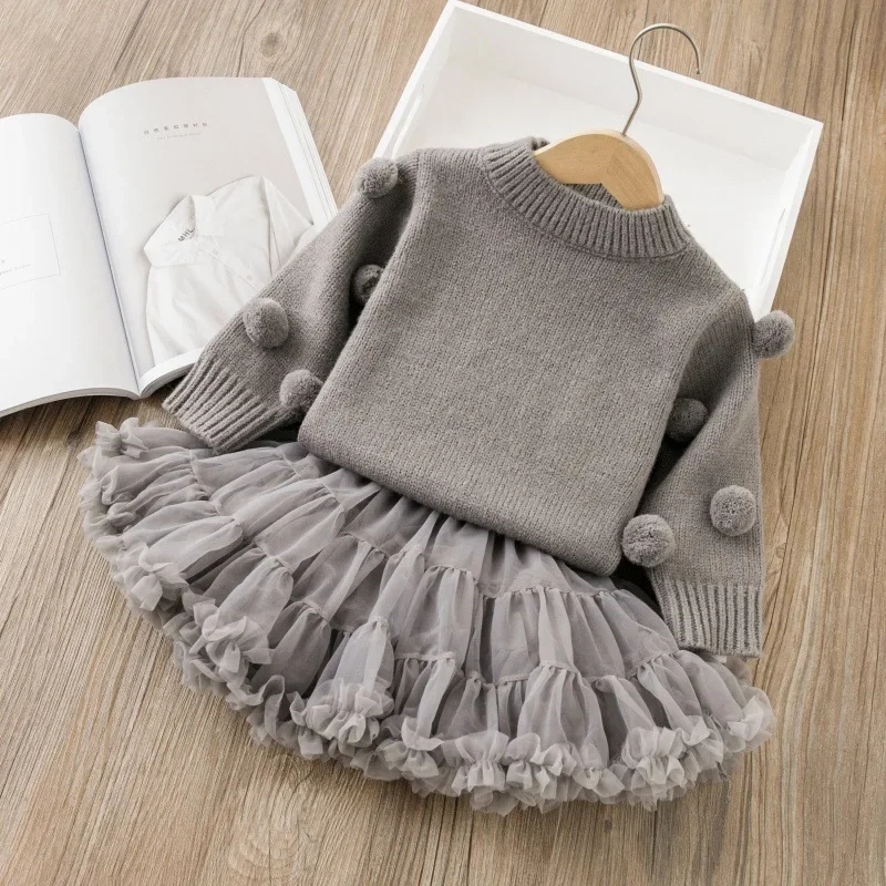 

2025 Autumn New Girl Clothes Christmas Outfit 2-6Y Pom Pom Knit Sweater & Tulle Tutu Skirt Two-Piece Set