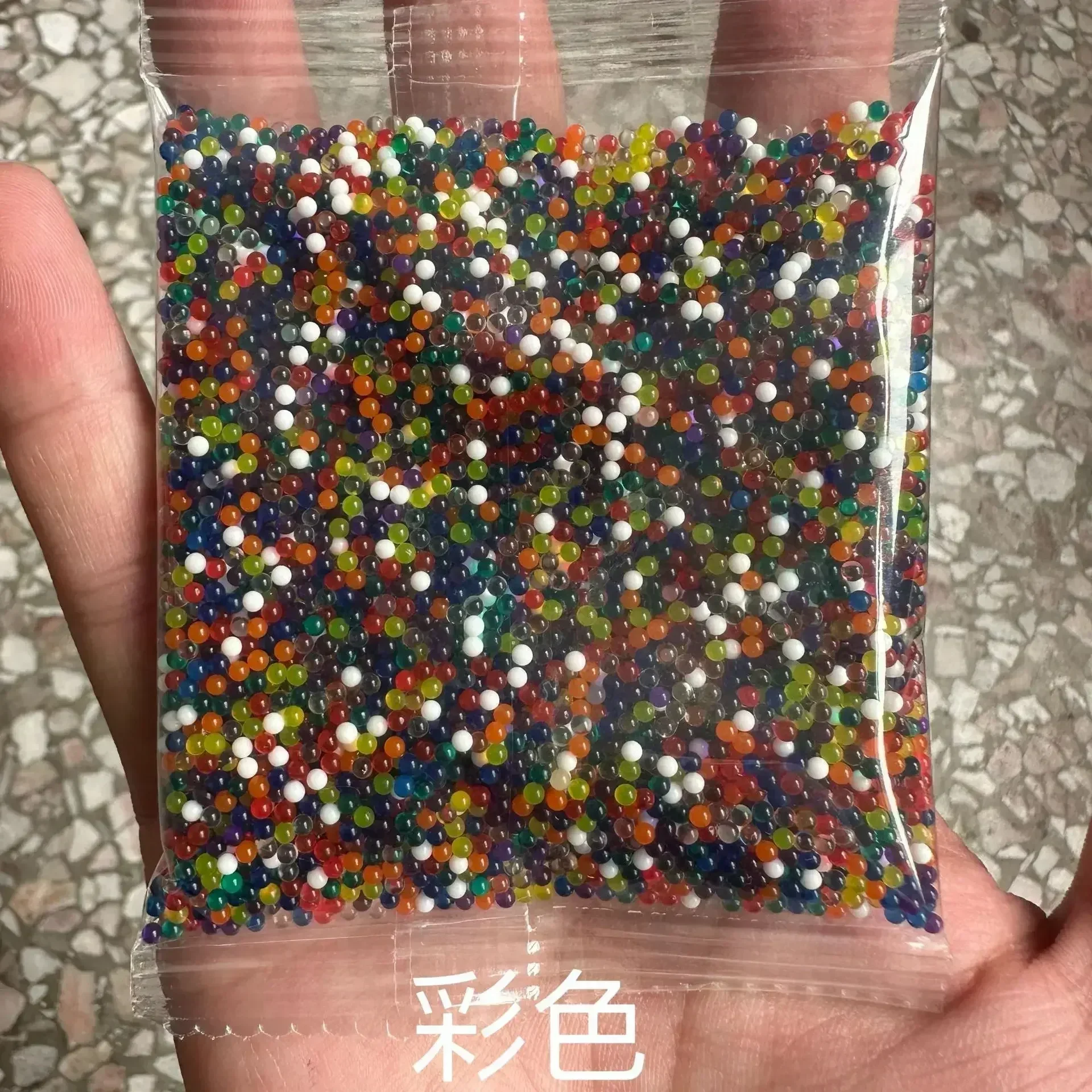 Q10000pcs Hidrogel Gel Butiran Air Mainan Anak Tanah Kristal Lumpur Bola Air yang Mengembang Dekorasi Rumah Pernikahan Tanaman Pot 50% 1p
