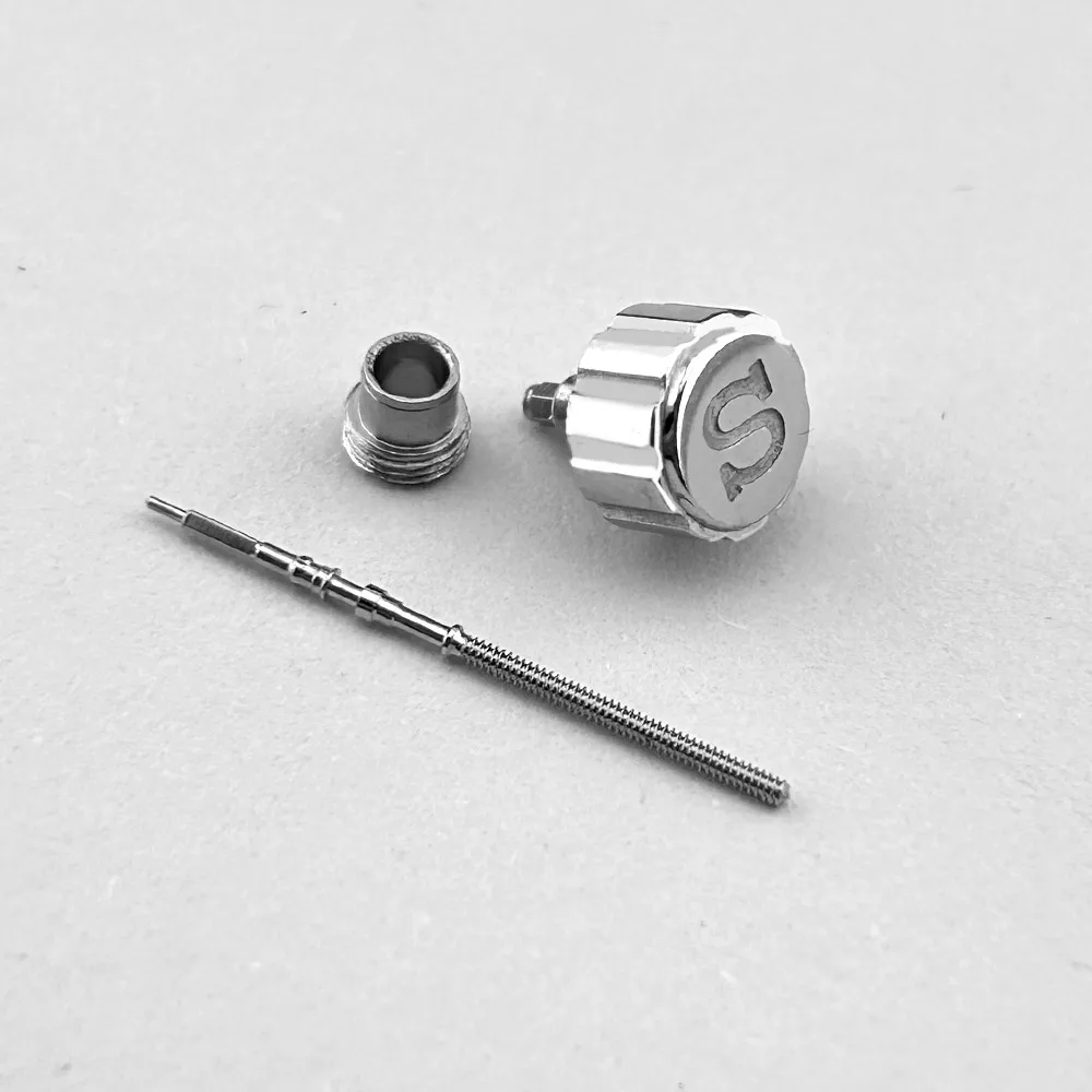 Einschraubbares GMT-Tauchergehäuse, silberne Krone, Ersatz-Uhrenkrone, keine „S“-Gravur und mit eingraviertem „S“, passend für NH34 NH35 NH36 Uhrwerke. – Detail 8