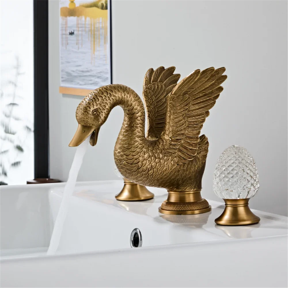 Antique Swan Bathroom Faucet Widespread Sink Tap Brass Basin Faucet Sink Faucet 3 Hole Crystal Handle Hot & Cold Water Tap