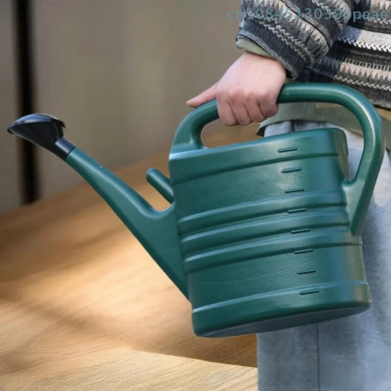 Regadera de plástico de 5L, regadera esencial para jardín, latas ligeras para interiores y exteriores, herramienta de jardinería familiar, 1 ud.
