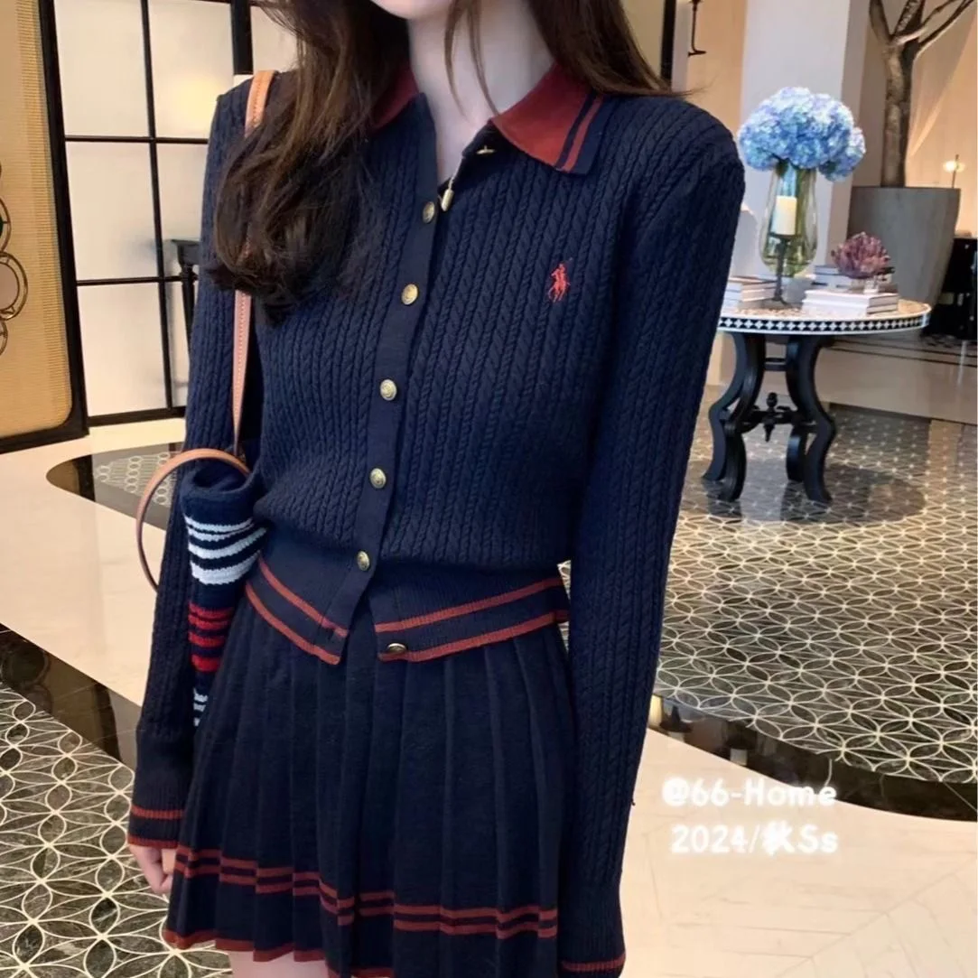 Autumn Golf Wear Women 2024 High Quality Golf Suits Casual Mini Skirt +Golf Knit Top Luxury New Two Piece Set Women Golf Clothes