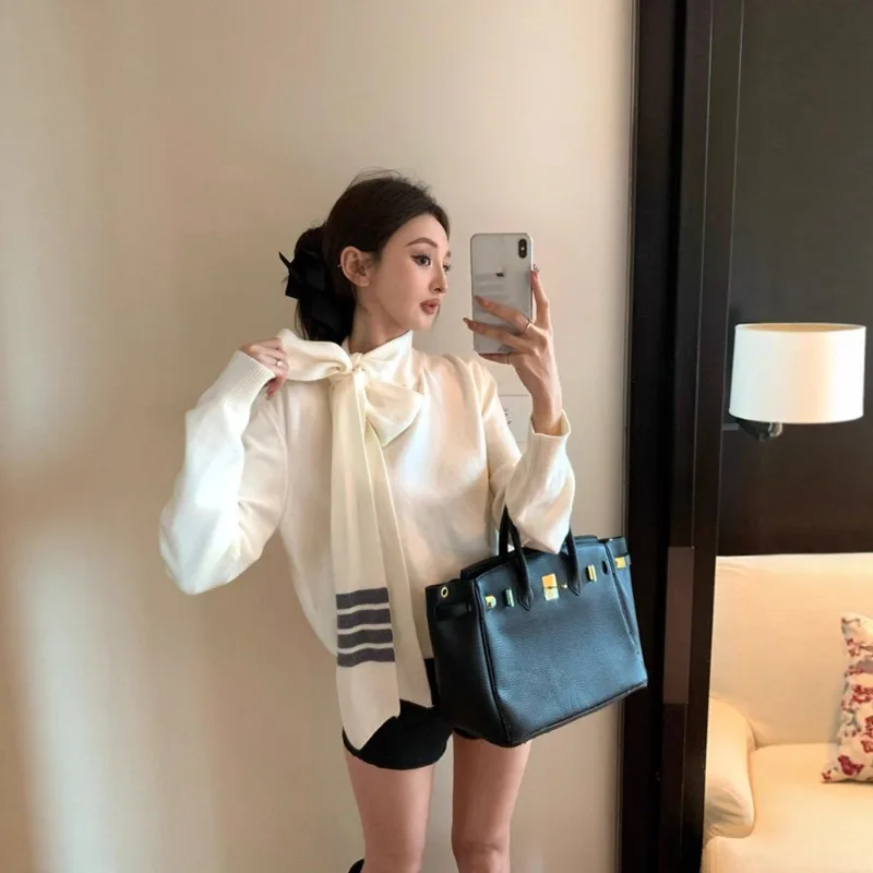 

Sweater coat shawl cardigan with autumn and winter design sense, French stylish bow tie, belted long-sleeve knitted top