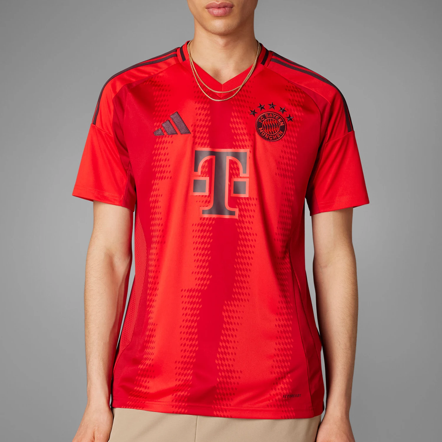 

Официальная аутентичная новая мужская футбольная трикотажная дышащая легкая футболка Adidas с короткими рукавами IT8511