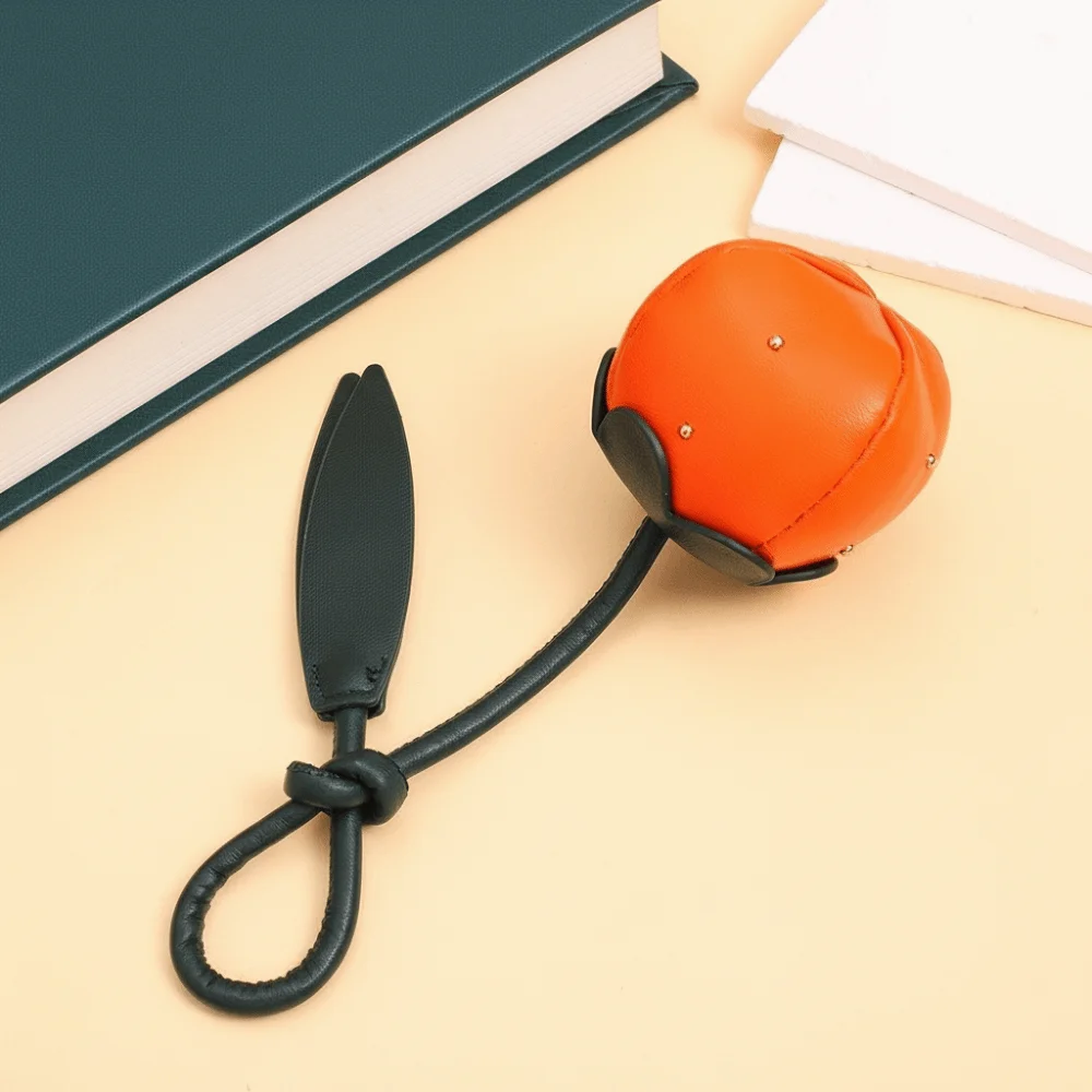 

Изысканный кожаный брелок-подвеска для сумки в форме хурмы и винограда, модный, милый, в форме фрукта, украшение для ключей