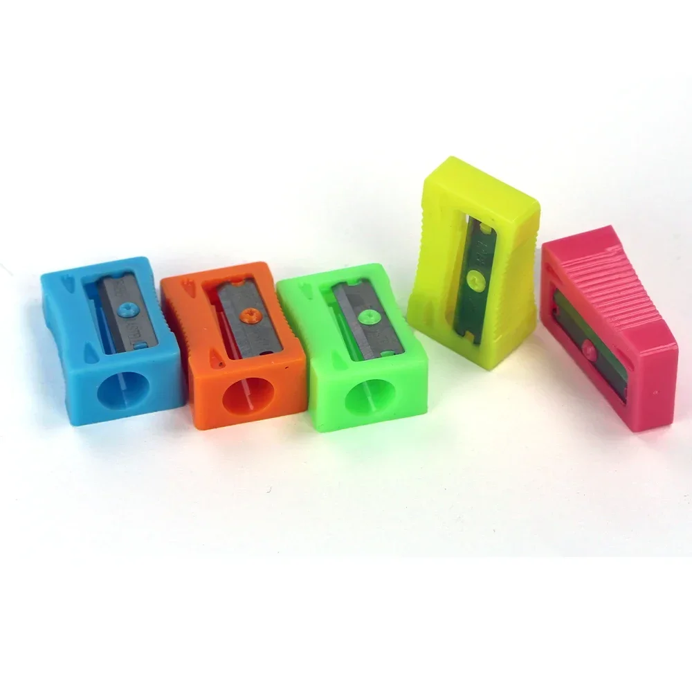 1/10pcs Portable Candy color, screw-free all-in-one mini single-hole plastic pencil sharpener 229A