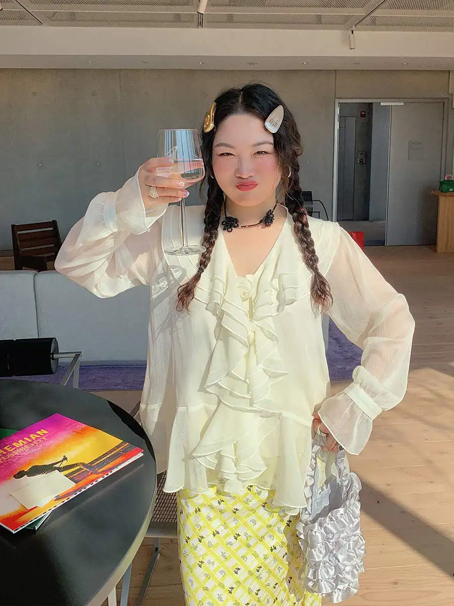 

Floral irt Women's 3D Wood ain Design Spring 2025 New Sle Korean Version Straight Cut Long Sve V-Ne Top