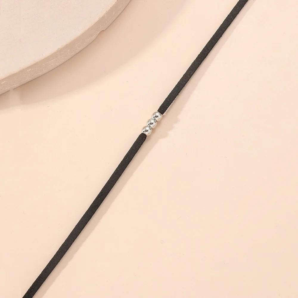 خمر القوطية قصيرة الأسود قلادة قطيفة مع حبة بسيطة الشرير الصخرة الرقبة مجوهرات الإكسسوارات عزم الدوران Chocker Collares