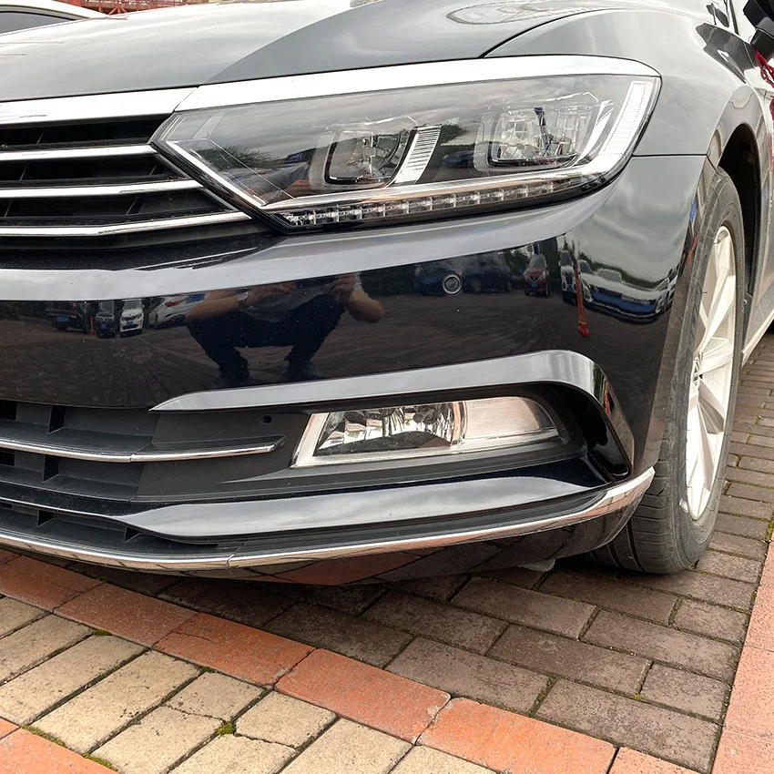 

For Volkswagen VW Passat B8 Variant Fog Front Light Frames Cover Trim Racing Sticker Grille 2016 2017 2018 2019 Gloss Black ABS