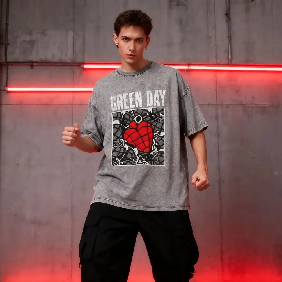 

Band Rock For Green Day Red Heart Graphic Tee Men's Washed Tshirt Male Retro Rockthemed Casual Comfortable Streetwear T-shirt