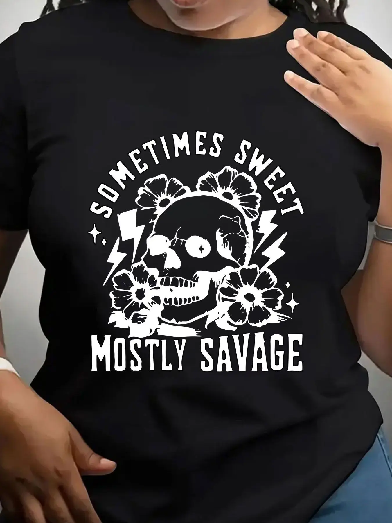 Women's Trendy Crew Neck T-Shirt Sometimes Sweet Mostly Savage Skull Suitable for Casual Sportswear