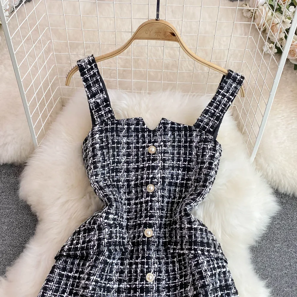 2024 Autumn Winter Korean Clothing Tweed Wool Mini Dress Sleeveless A- Line Woolen Dresses with Pearls Button Plus Size Elegant