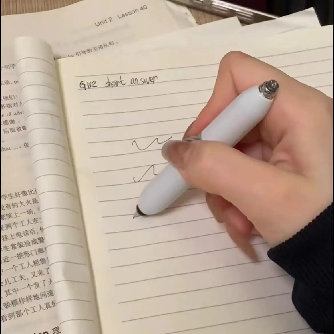 

Creative Funny Multifunction Spinning Ballpoint Pen Childer Student Relax Interesting Toy Pen Stationary