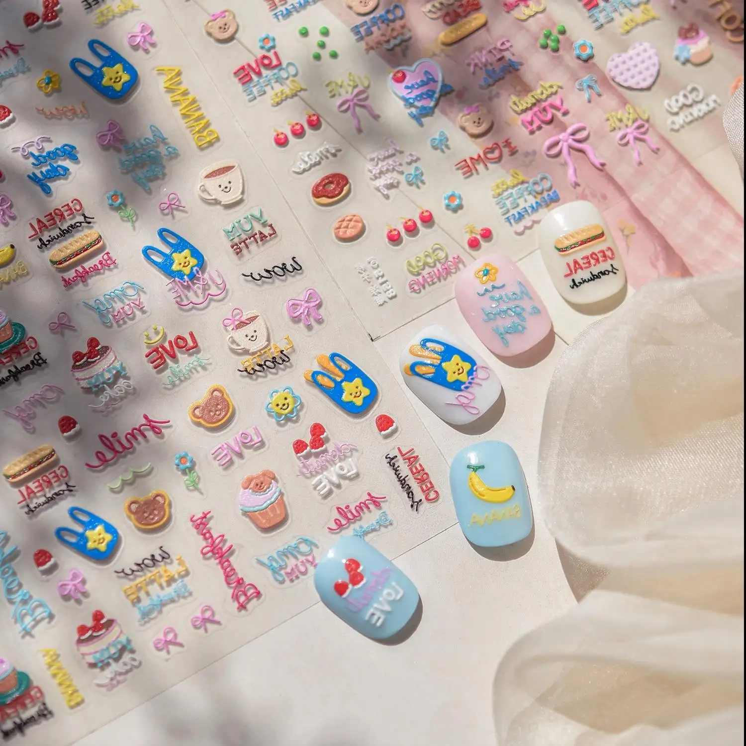 1PCS 5D Cute Bear Nail Stickers Cozy Teddy Motif Nail Art Decor Perfect for Winter Outing Warm Style Fan Couple Group Stickers