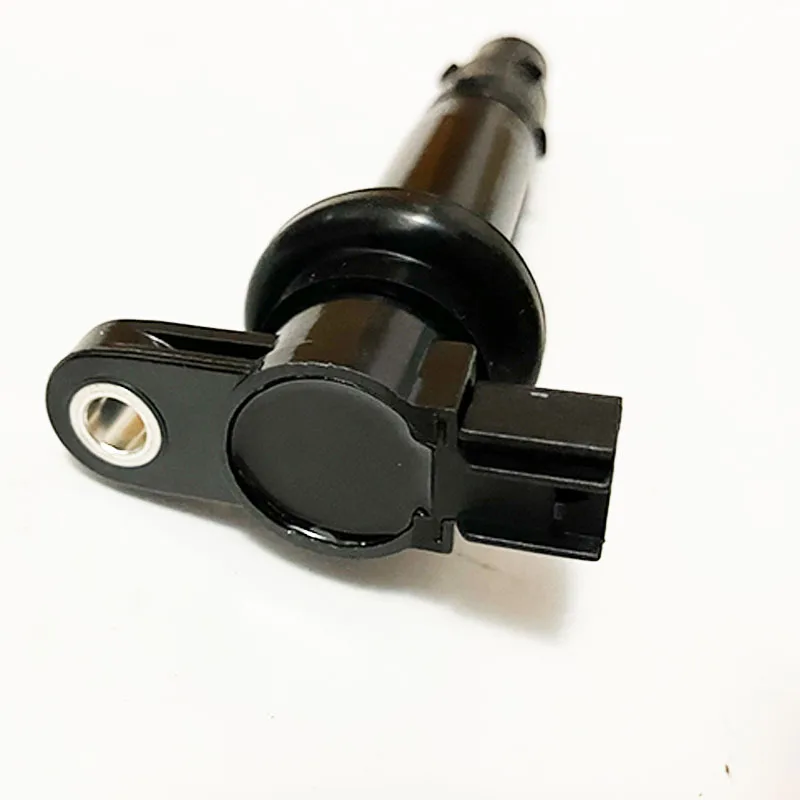 1/4PCS F6T548 Ignition Stick Coil Super Tenere 1200 / Super Tenere 1200 ES XTZ1200 2012-2021 Cap F6T548