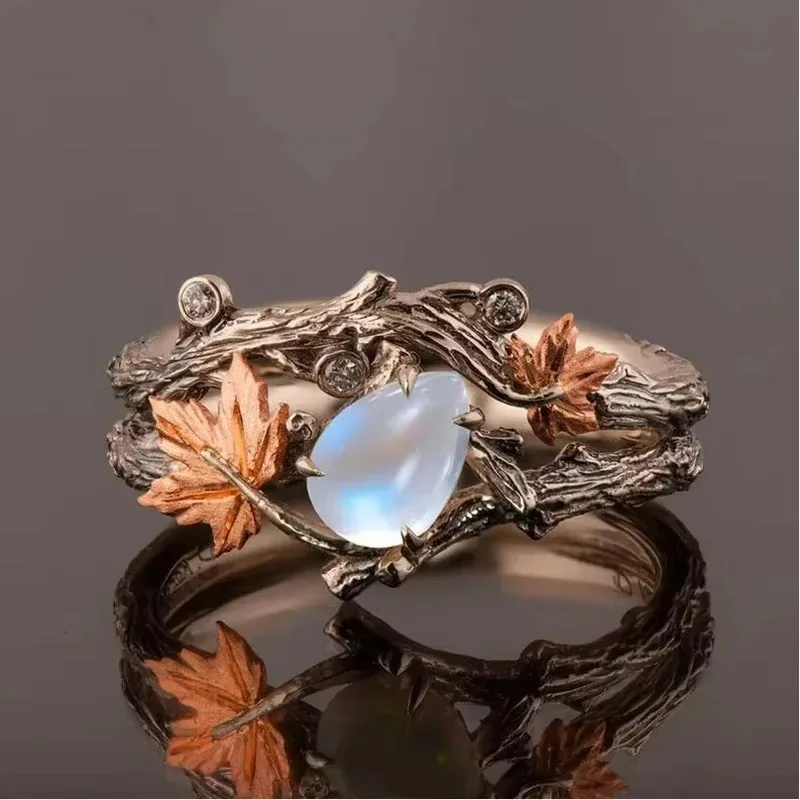 Vintage Tree Branch Maple Leaf with Sparkling Faux Moonstone Ring for Men and Women Elegant Rings Holiday Party Accessories