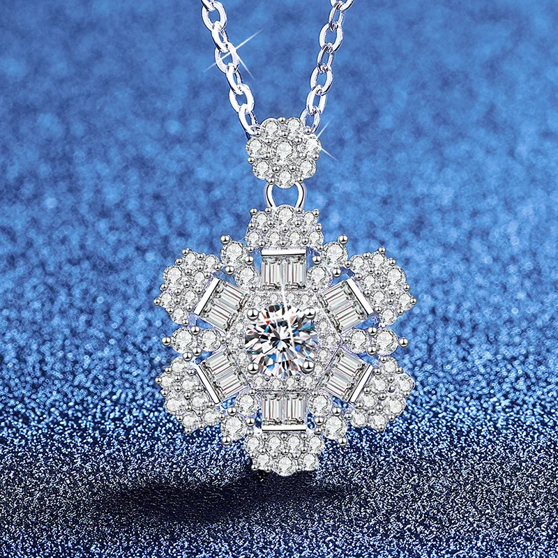 

Amazon Luxury Mozambique Light Luxury Fashion Necklace with Sunflower Full Diamond Luxury Platinum PT95018k Gold Necklace