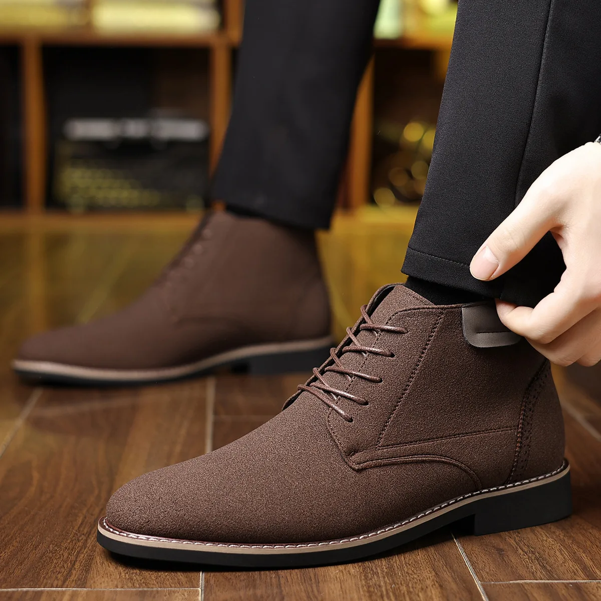 British Style Matte Black Ankle Boots for Men Fashion Casual Retro Lace Solid Color Autumn Winter New Designer Shoes Boots Man