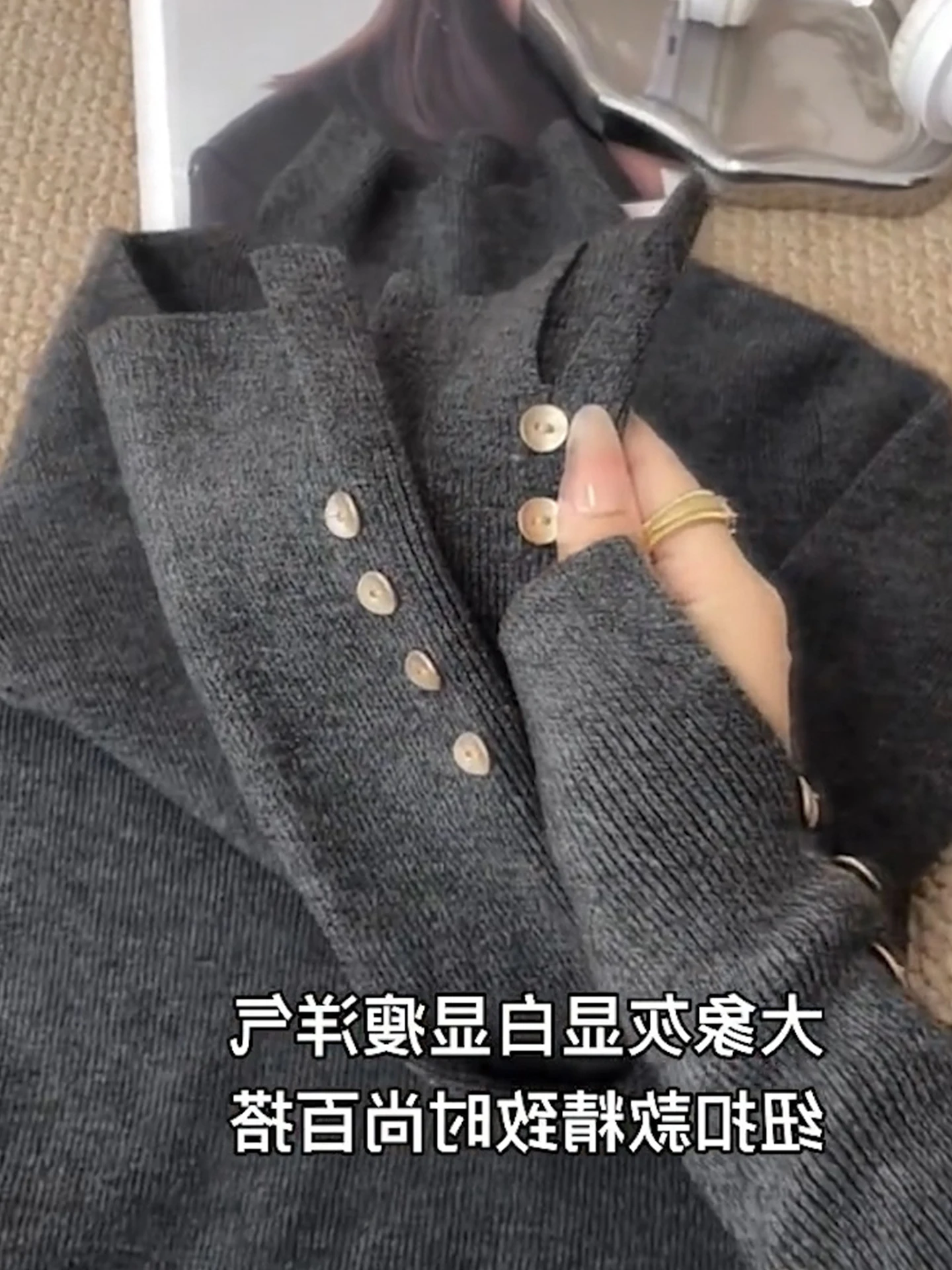 سليم صالح طويل Sve محبوك irt الكورية Sle بلوزة علوية غير رسمية متعددة الاستخدامات الخريف 2025 المرأة Faion طبقة قاعدة النسيج الناعم