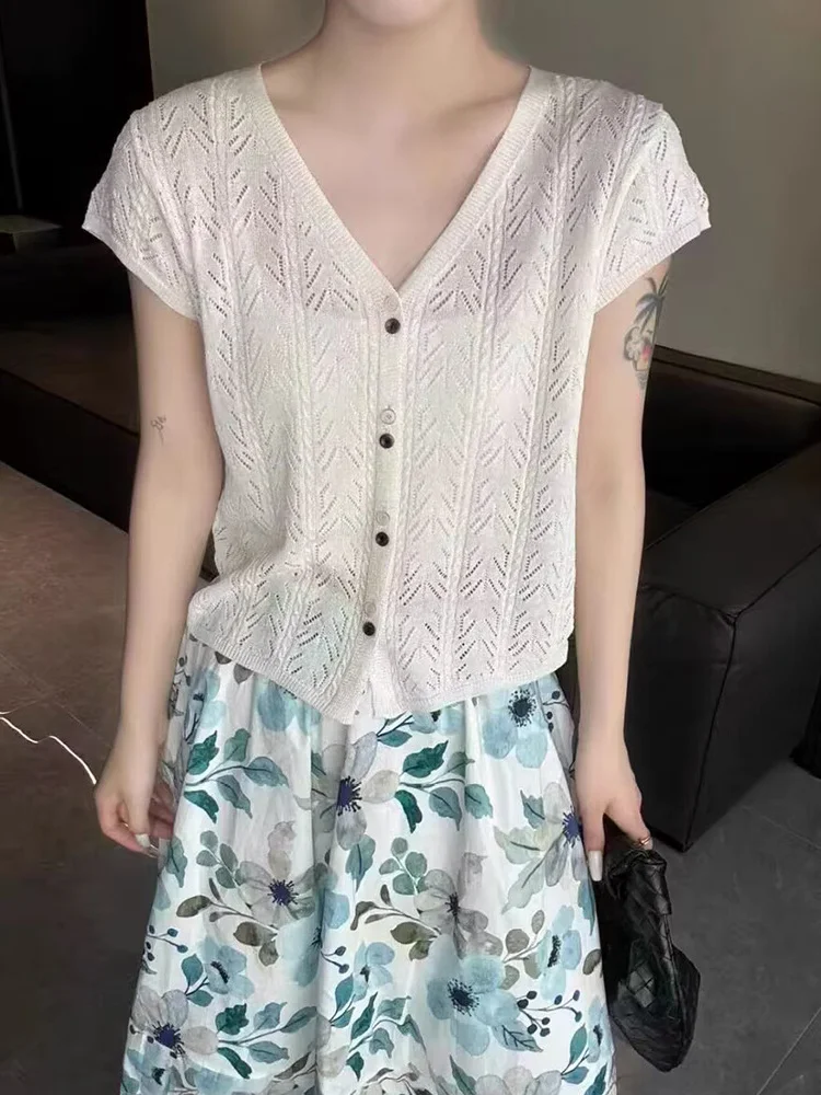 

Лето 2023, вязаный повседневный кардиган из ледяного шелка с V-образным вырезом на одной пуговице, женский модный уникальный однотонный однотонный открытый...