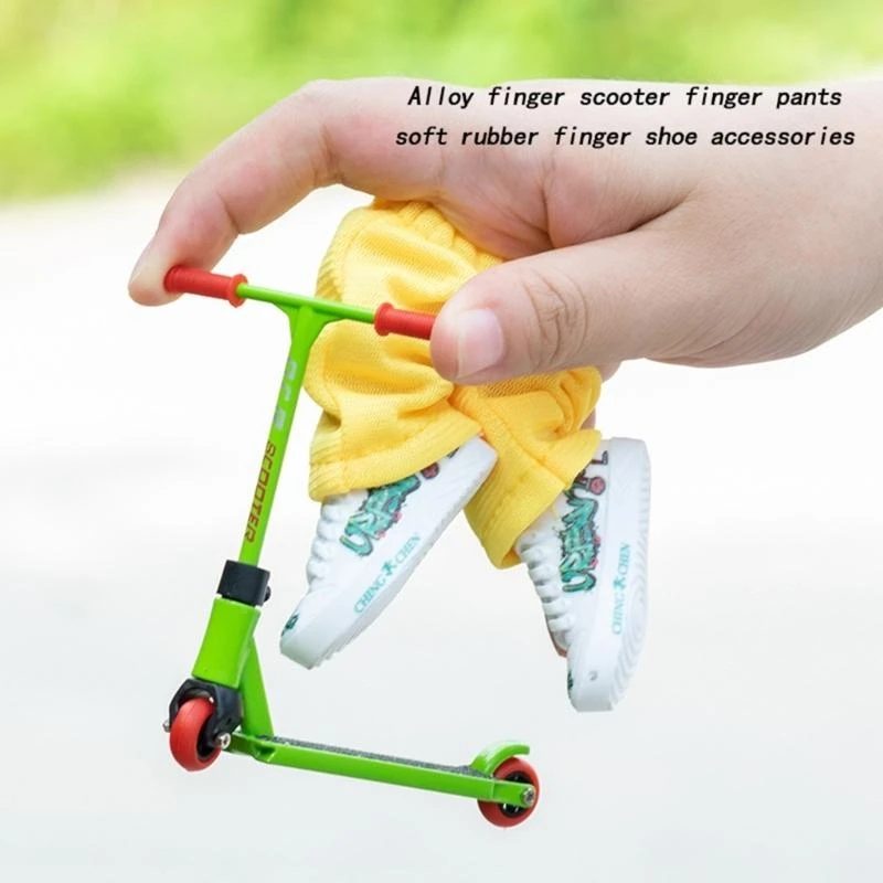 Ensemble jouets Scooter à doigts en alliage, Mini planches à roulettes avec pantalons, chaussures, accessoire d'outils