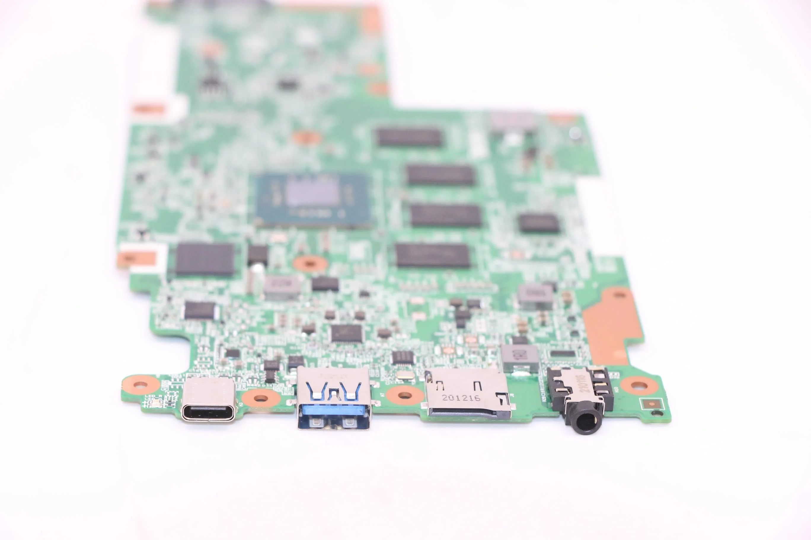 

5B21C75778 For Lenovo 500e Chromebook 2nd Gen Motherboard 4GB RAM 32GB Storage N4100 Processor 100% Full Tested