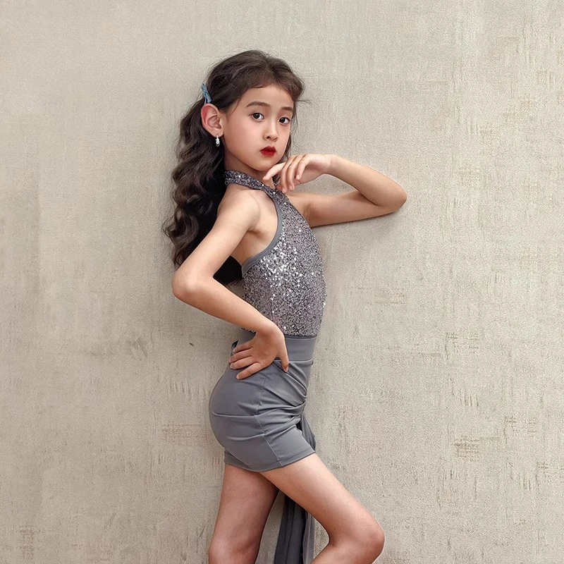 2025年新作サマーラテンダンスドレス、女の子練習着、子供用高級パフォーマンスドレス、子供用セット