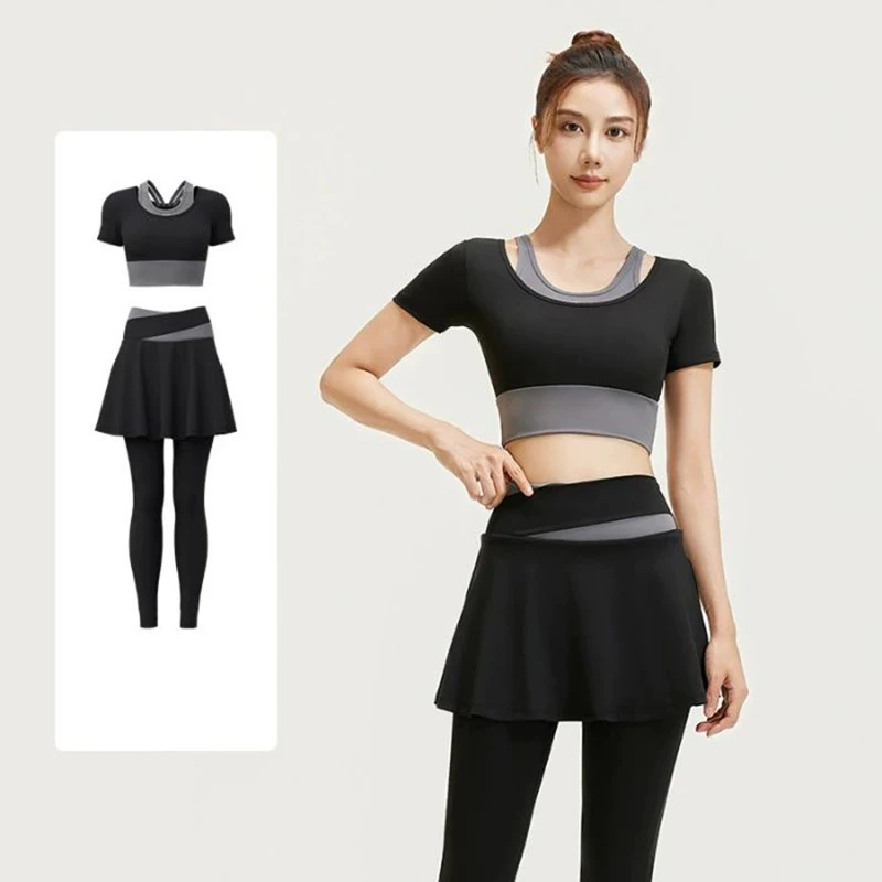 

Модный женский комплект для йоги из двух предметов 2026: эластичный, с эффектом «второй кожи», с высокой талией, подтягивающий ягодицы, для бега, фитнеса и тренировок