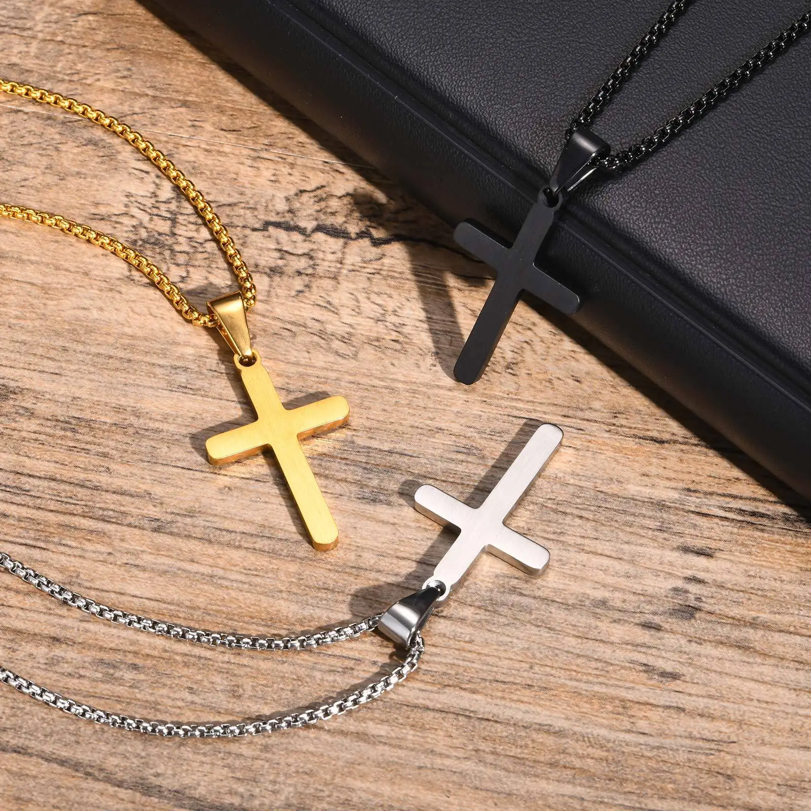 Cross Pendant Necklaces for Men Boys,Stainless Steel Link Chain Necklaces,Classic Jewelry Accessories Gifts