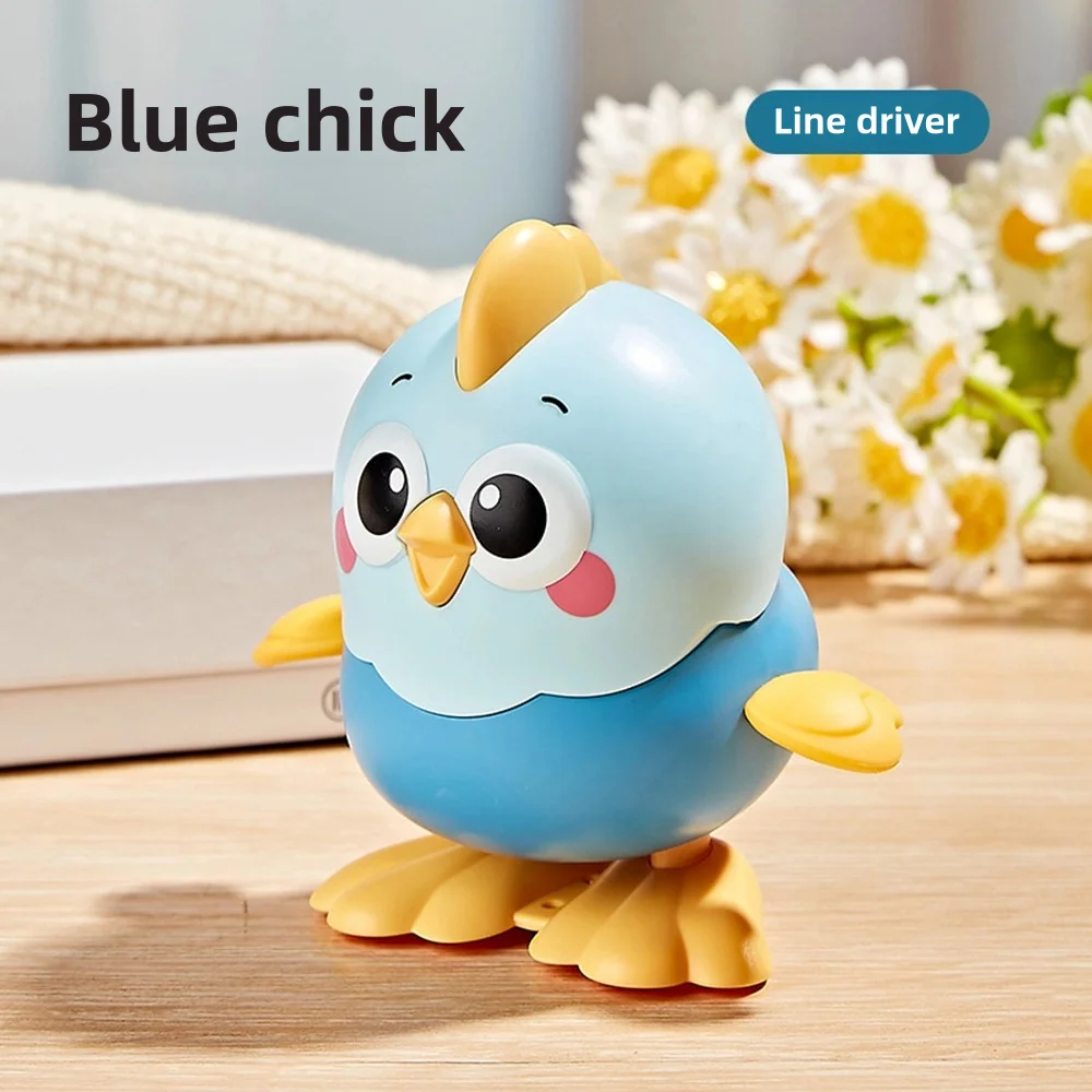 Nuovo cartone animato in movimento per bambini che salta piccolo pollo giallo giocattolo a carica per neonati, pollo giocattolo a carica, divertente piccolo animale a carica realistico che può spostare, correre e imparare a gattonare per bambini da 1 a 2 anni