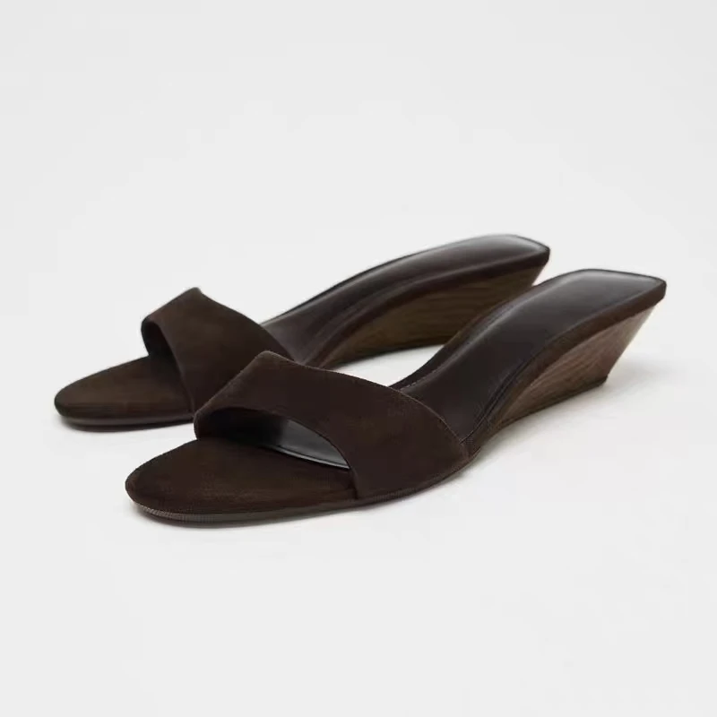 Zapatillas de diseñador de verano a la moda con punta abierta para mujer, cuñas cómodas con tacón, zapatos informales de fiesta de noche para mujer