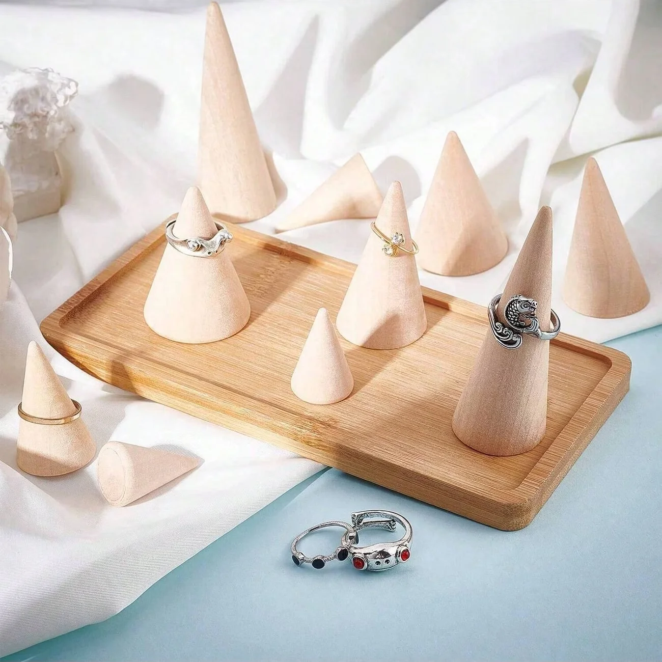 8 Pcs Wood Cone Display Stands, Tool-Free Stackable Ring & Earring Holders, Wedding Retail Party Accessory Display