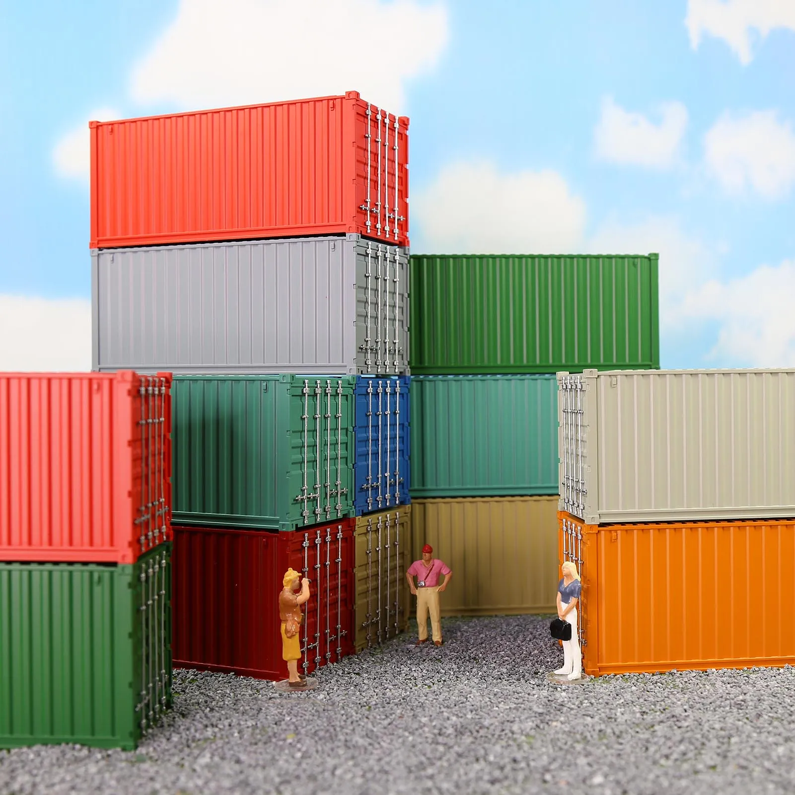 Evemodel 9pcs Different Colored O Scale 20ft Blank Shipping Container 20\' Cargo Box C4320