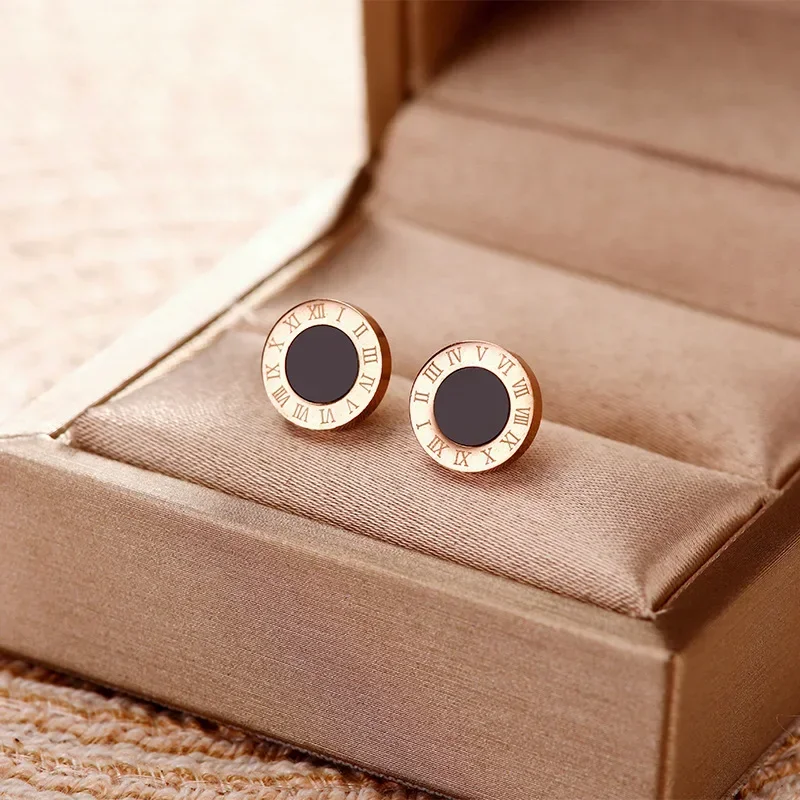 

Korean Simple Enamel Earrings Stainless Steel Stud Earrings For Women Vintage Roman Numeral Crystal Small Earing 2024 Jewelry