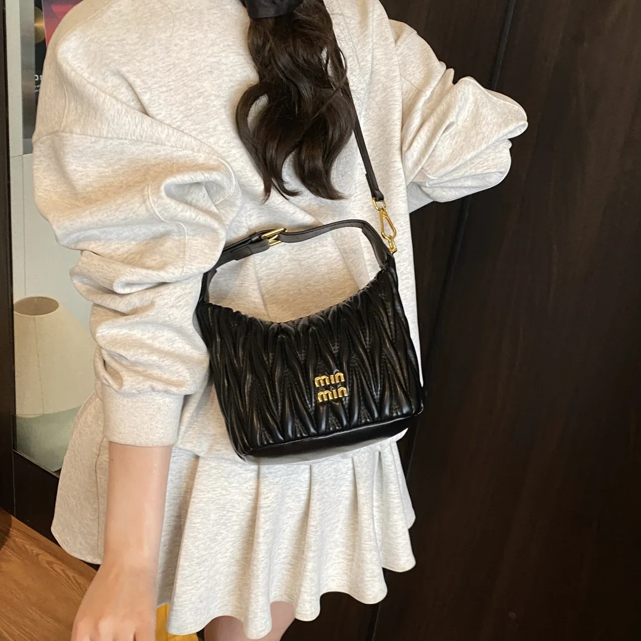 

Designer-Inspired Parisian Tote Bag High-End Solid Color Shopper Vintage Minimalist Crossbody Purse Large Capacity