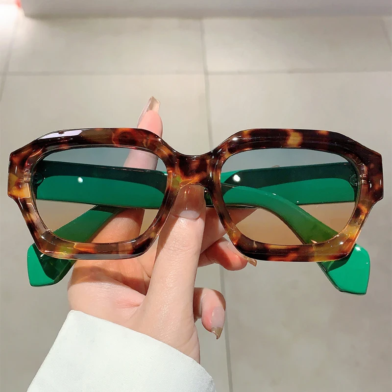 Okulary przeciwsłoneczne KAMMPT Oversized Square Shape 2025 Nowe Stylowe Vintage Outdoorowe Modne Markowe Designerskie UV400 Damskie Okulary