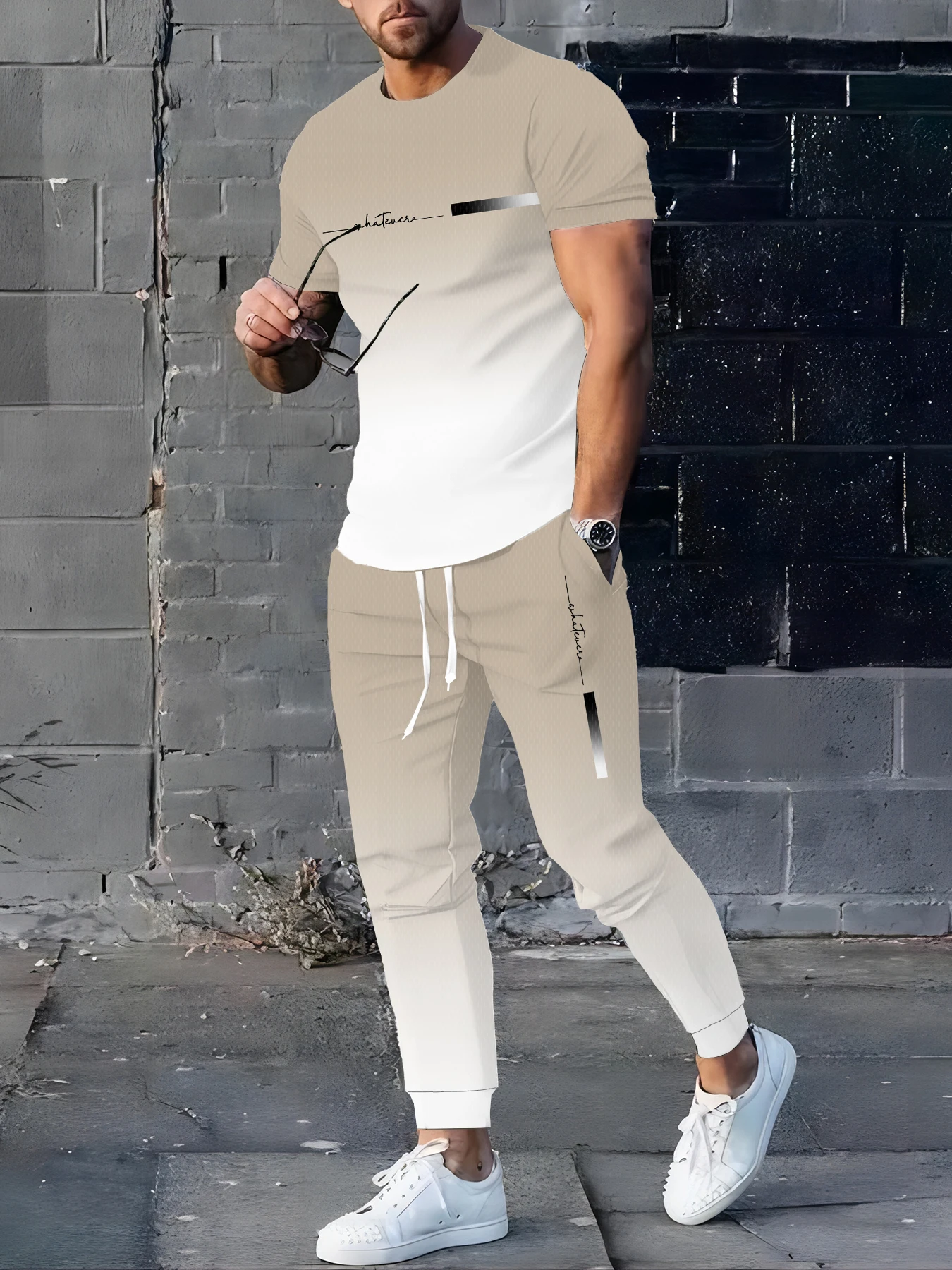 

The Summer new men's suit is a casual and fashionable letter-printed outdoor gradient men's wear