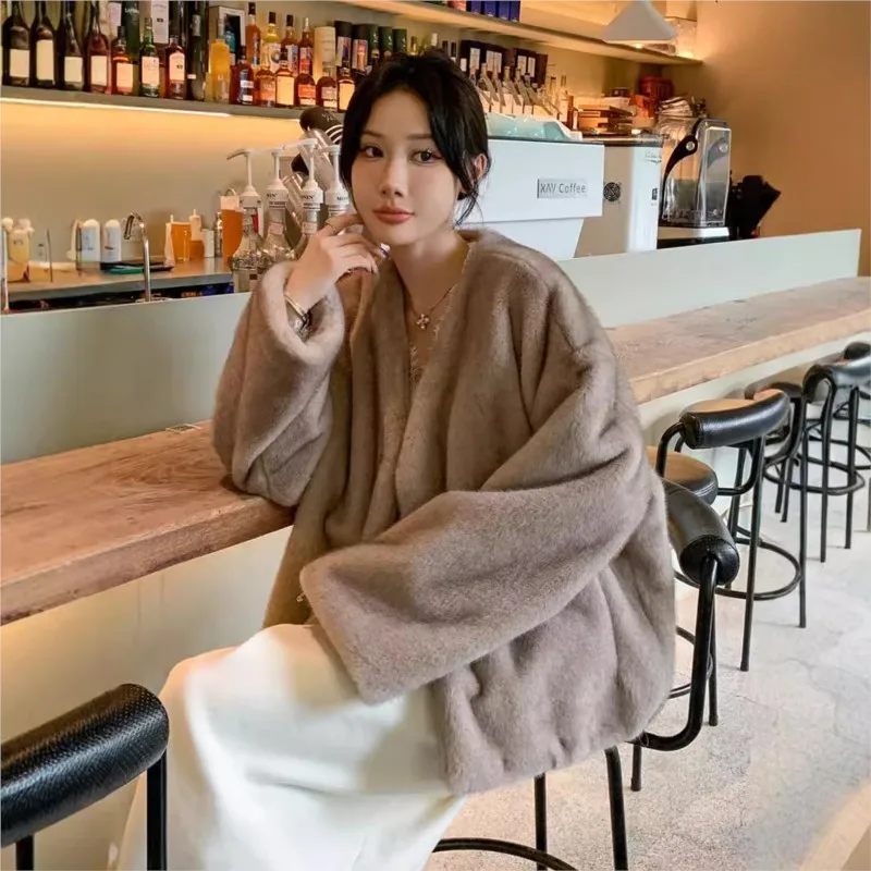 Deep-neck loose large-sized mixed fur and fleece coat a thick warm for women