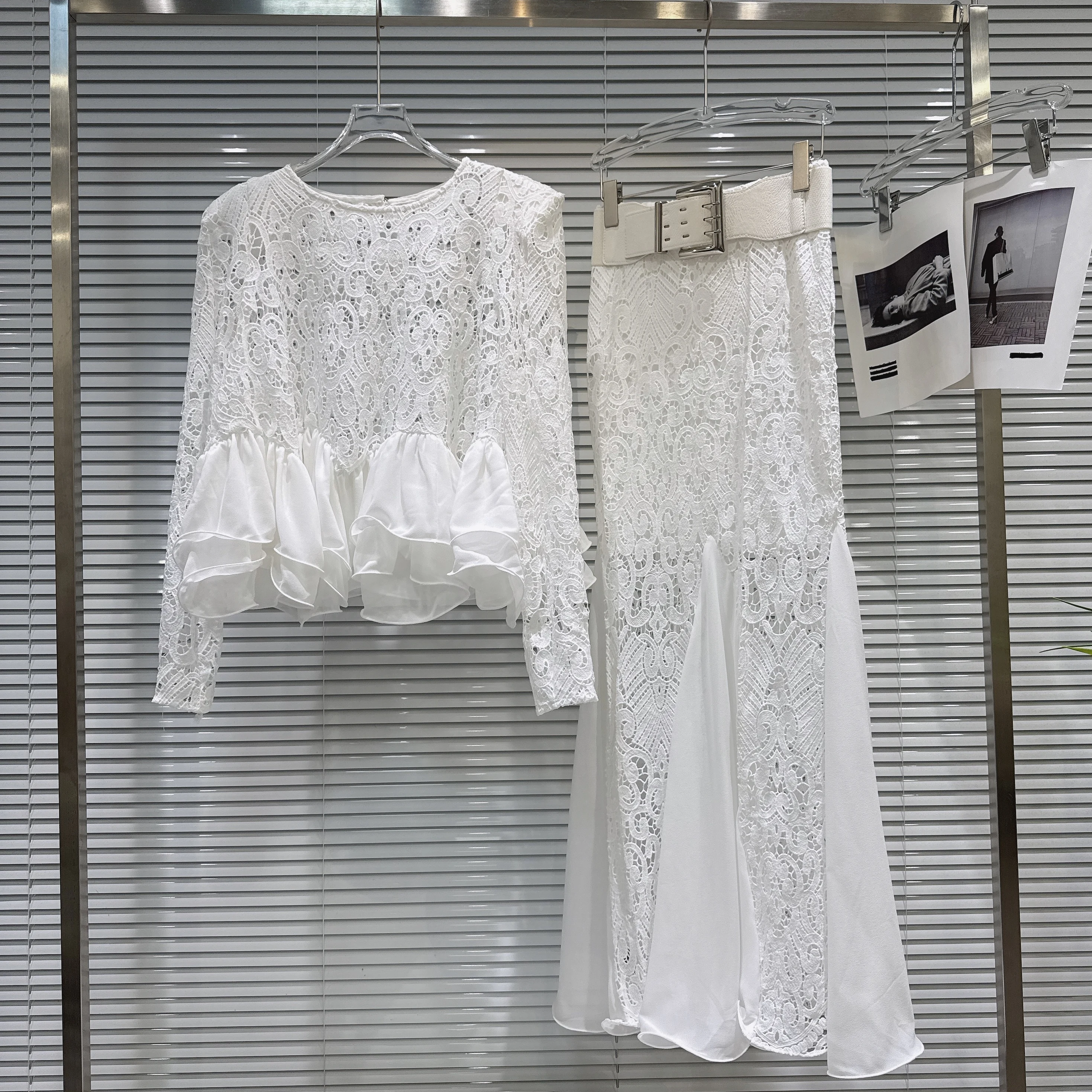 

Spring 2026 Lace Shirt And High Waist Fish Tail Skirt Set with Belt Celebrity Women's Fashion Ensemble Long Sleeve round Neck