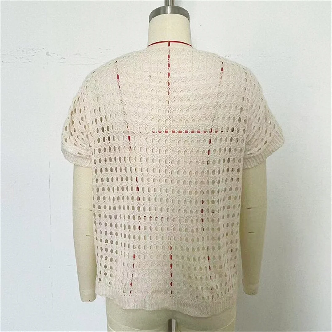 Ausgehöhlte, kurzärmelige Tunika mit V-Ausschnitt, einfarbig, aus Strick, Strandkleid, Strandmode, Damen V8511 – Detail 15