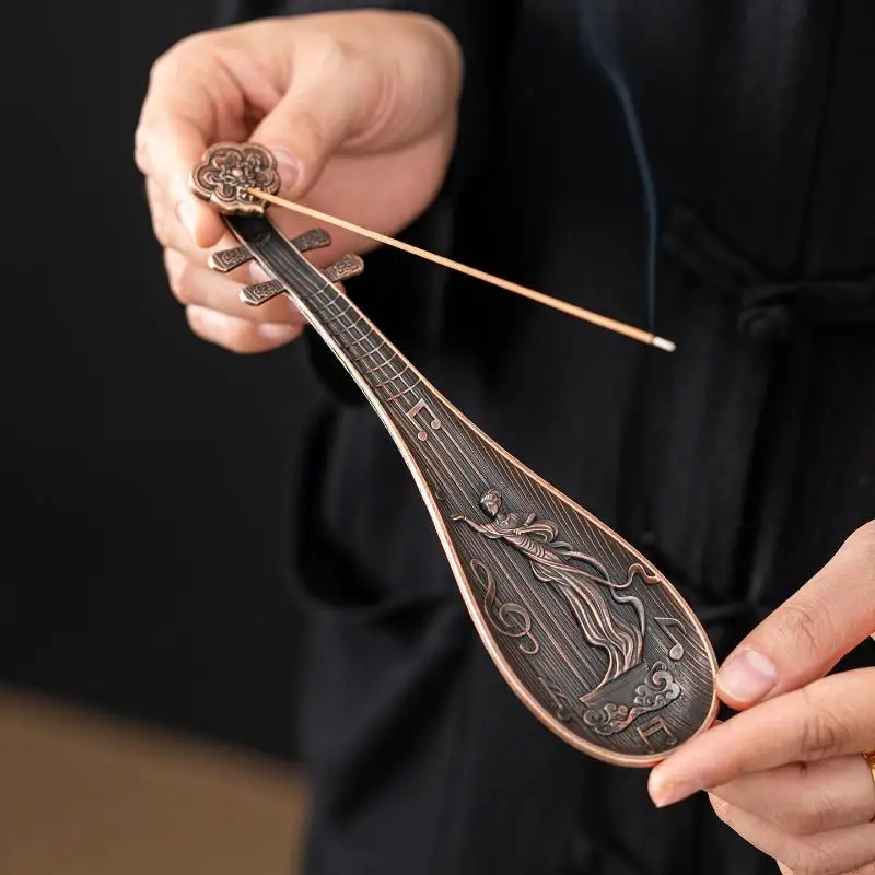 Vintage Aesthetic Pipa Shaped Incense Stick Holder Chinese Style Metal Incense Burner Tray for Tea Ceremony Decor
