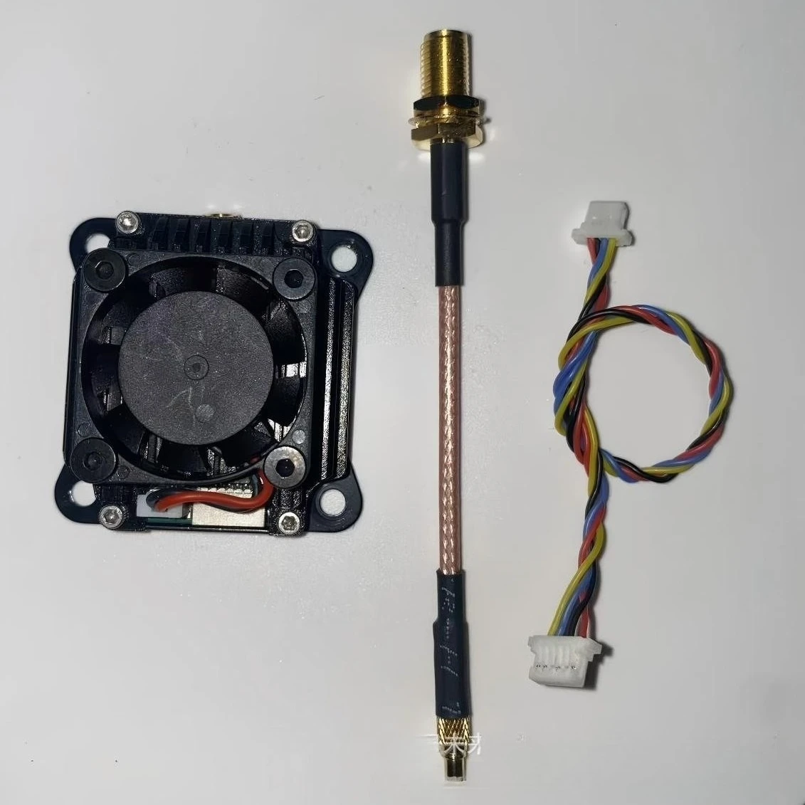 5.8g de alta potência 3w transmissão de vídeo analógica vtx 3w aplicável ao drone fpv 4.9g-6.1g veículo aéreo não tripulado de banda larga